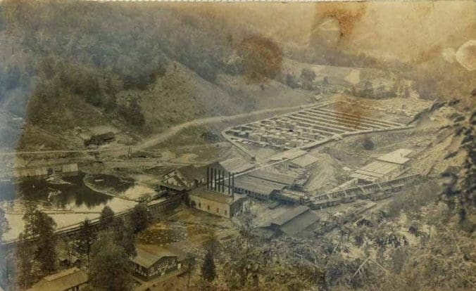 Crestmont-Lumber-Mill