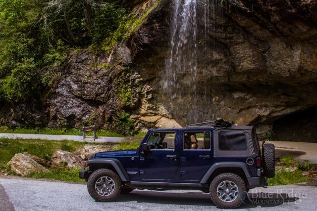 Bridal Veil Falls NC Highlands