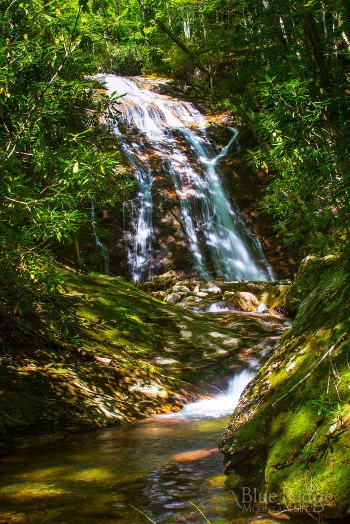 Wash Hollow Falls