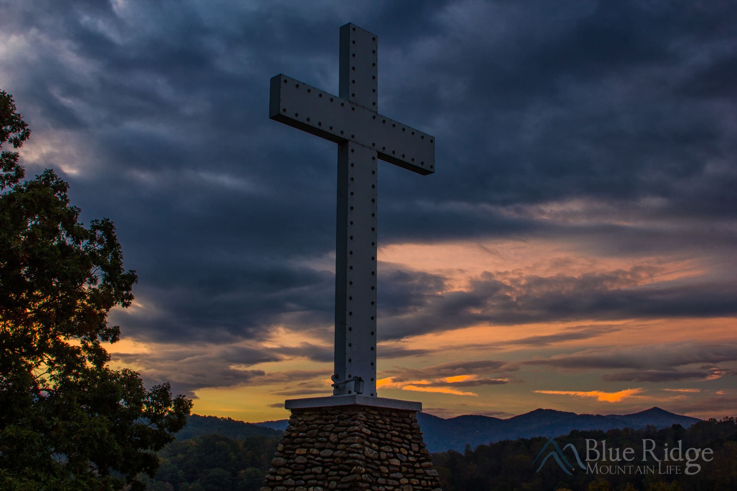 The Cross at Lake Junaluska