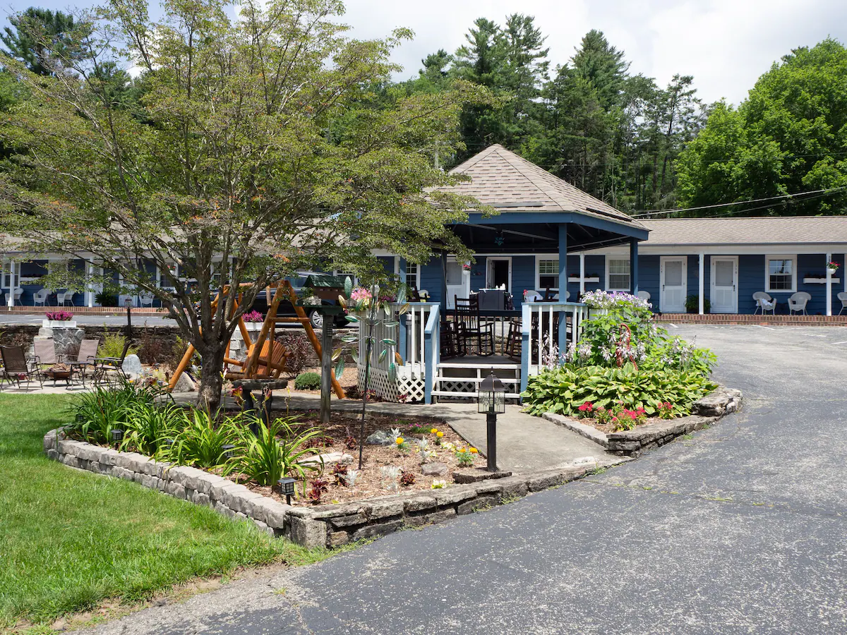 blowing-rock-inn