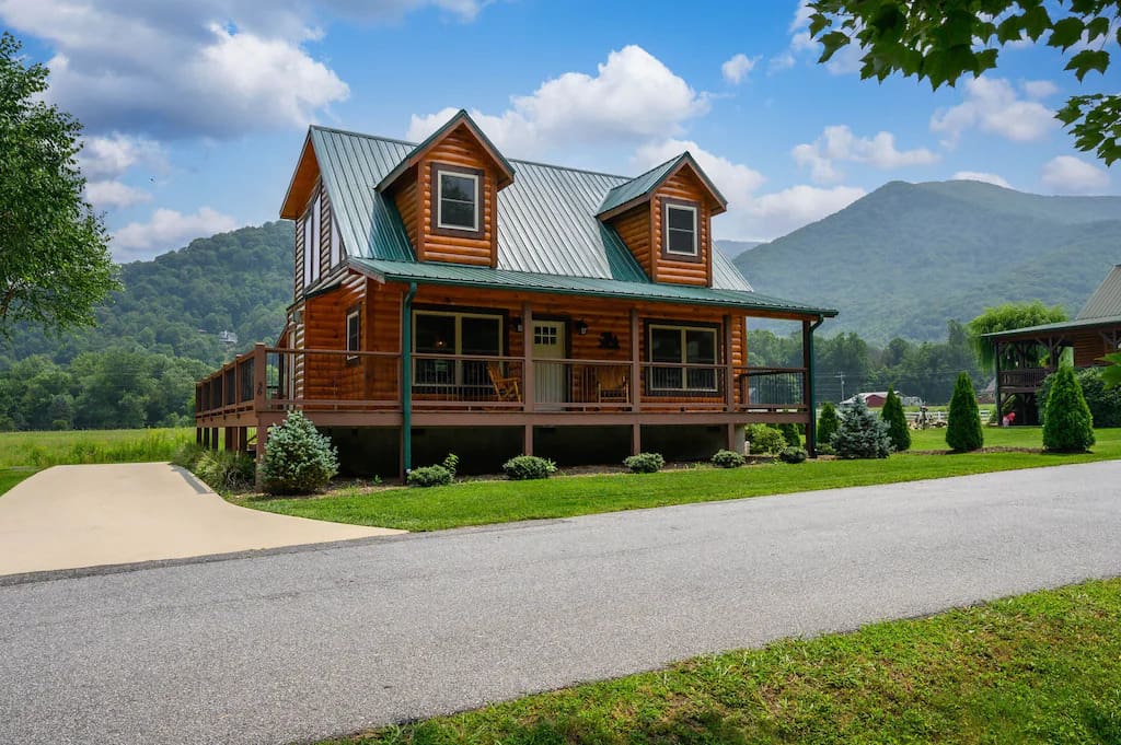 huckle-berry-lodge