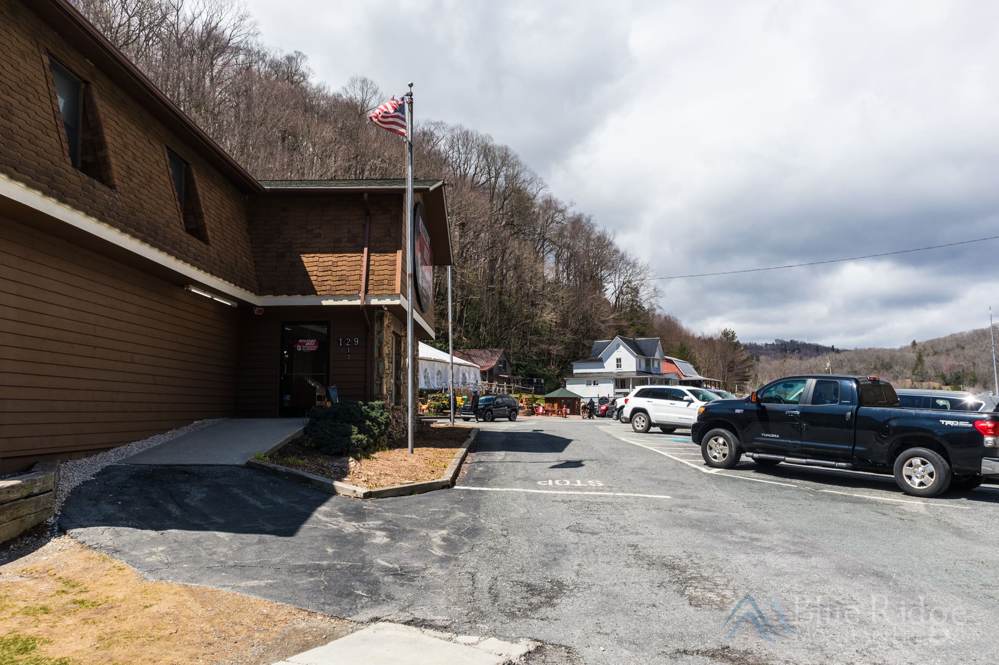 Mystery Hill Blowing Rock NC Parking Area Mystery Hill Blowing Rock NC Parking Area