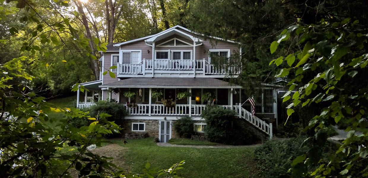 Folkestone Inn Bryson City NC Folkestone Inn Bryson City NC