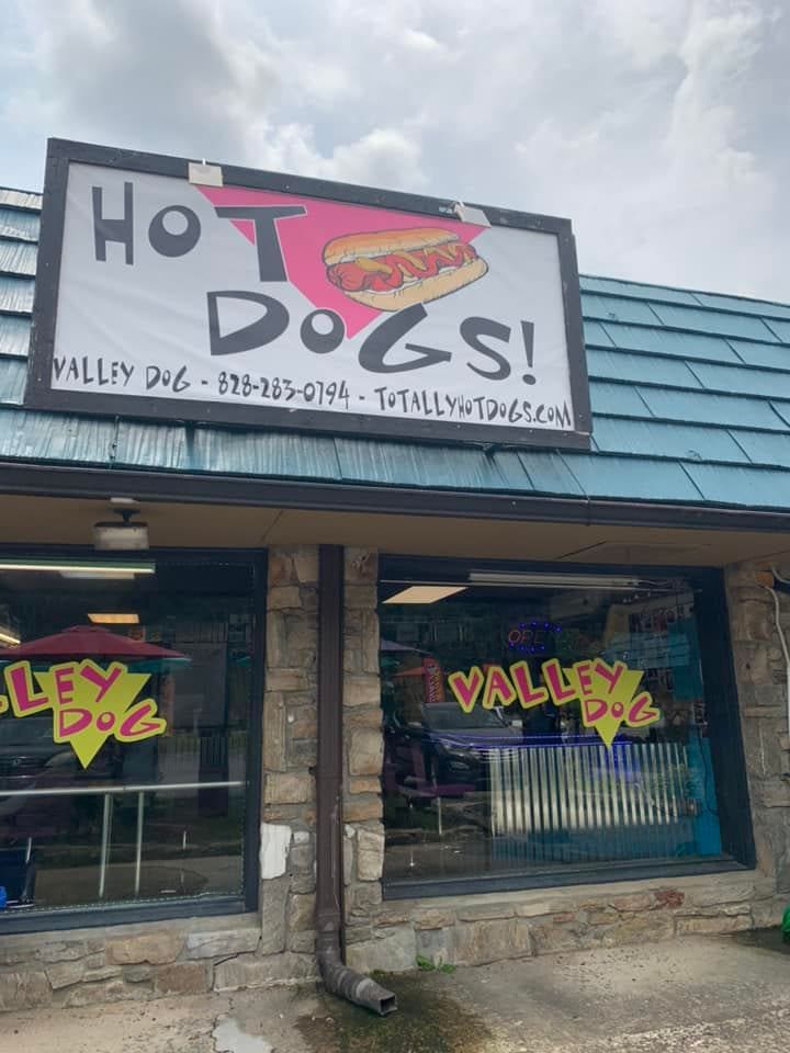 valley-dog-front