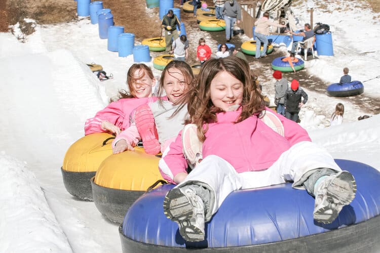 moonshine-mountain-snow-tubing