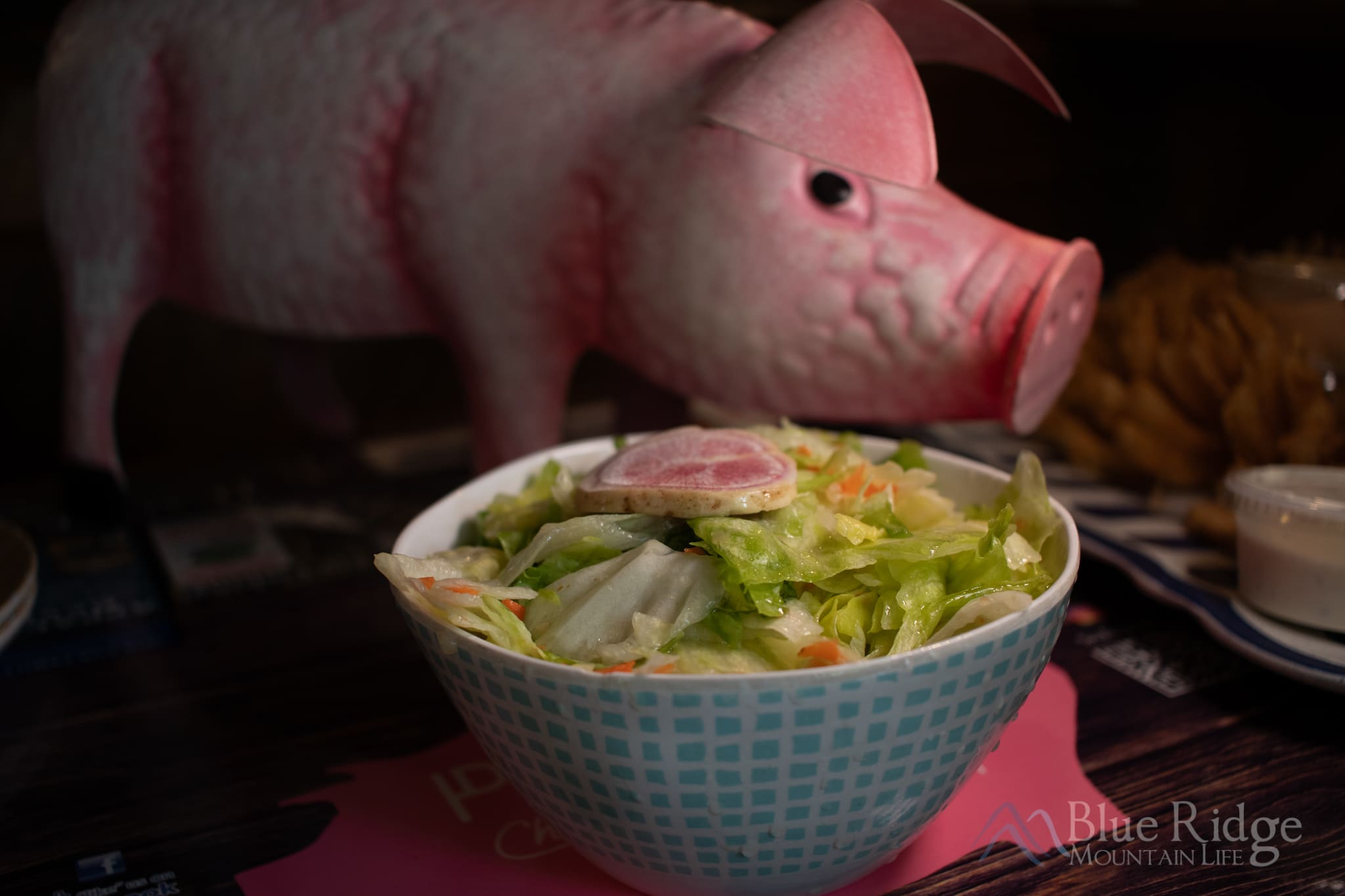 Pink Pig - Garlic Salad Pink Pig - Garlic Salad