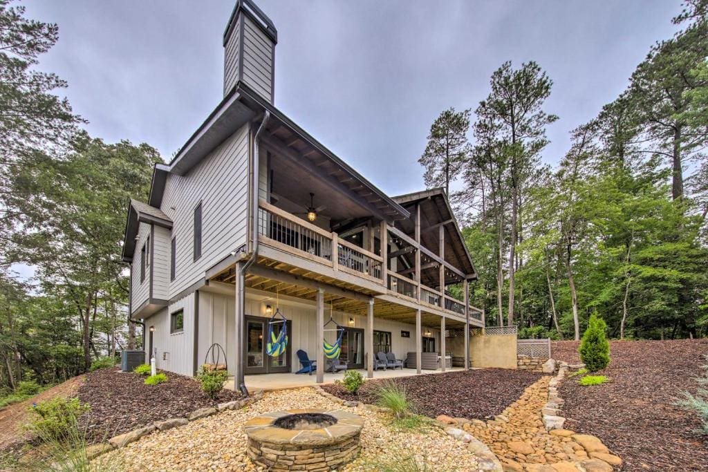 charming-ellijay-front