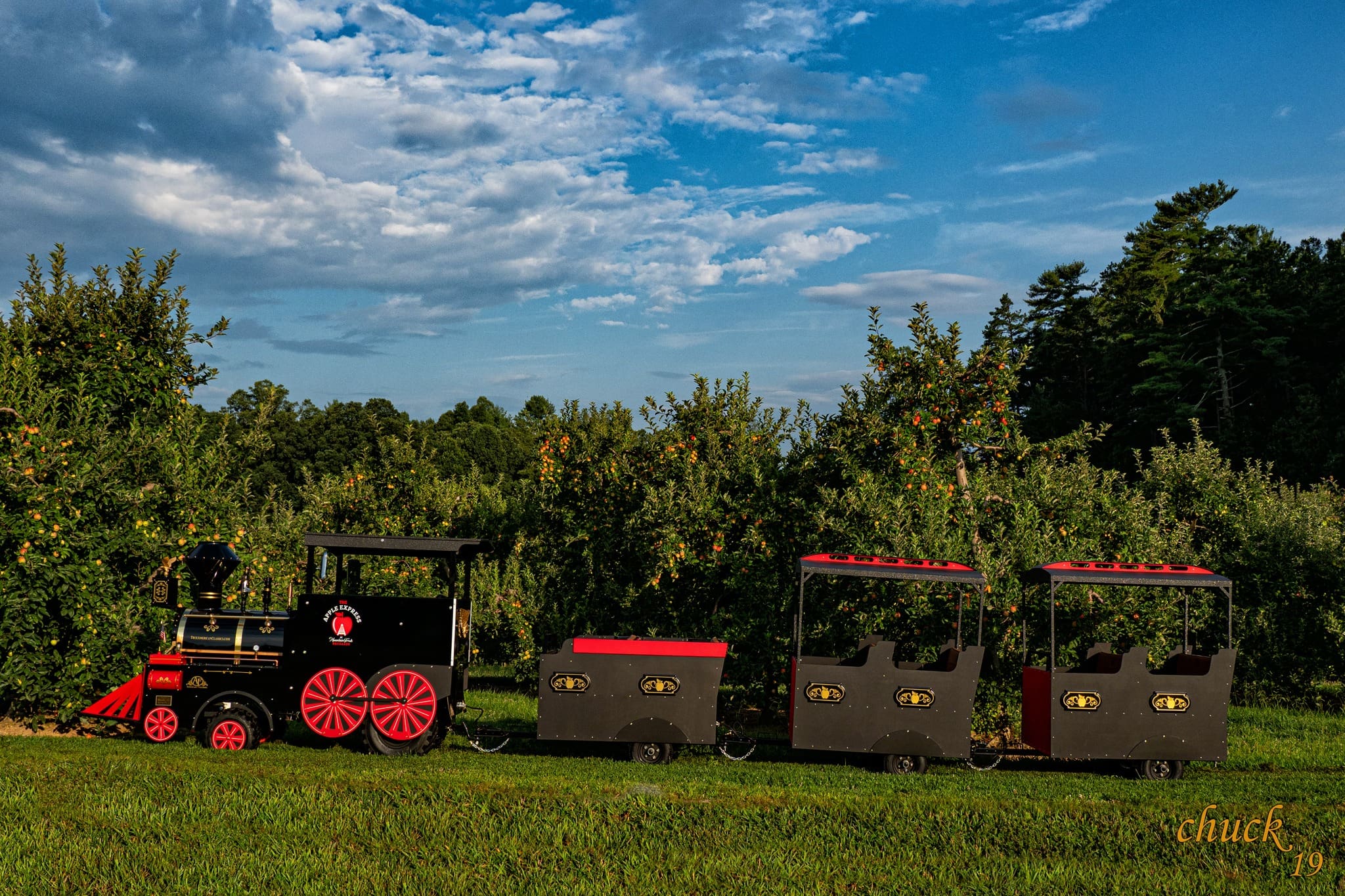 Mountain Fresh Orchards Train Mountain Fresh Orchards Train
