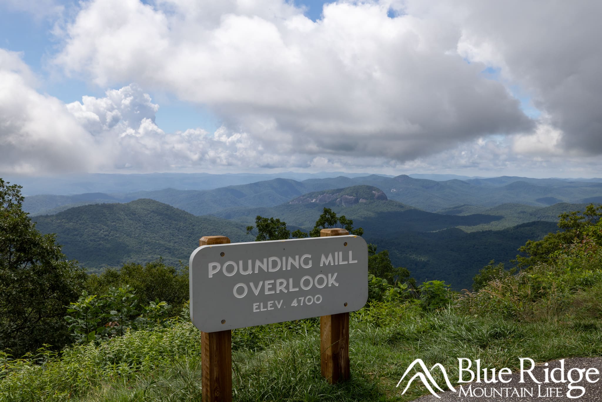 Pounding Mill Overlook, Blue Ridge Parkway Pounding Mill Overlook, Blue Ridge Parkway